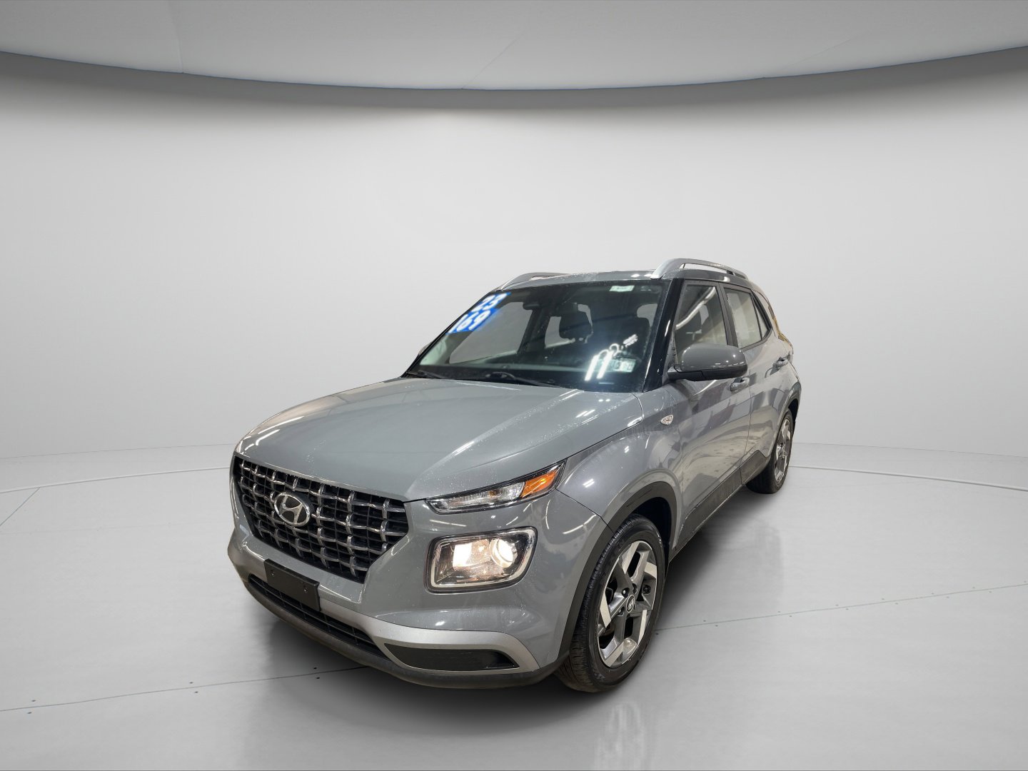 Used 2023 Hyundai Venue SEL
