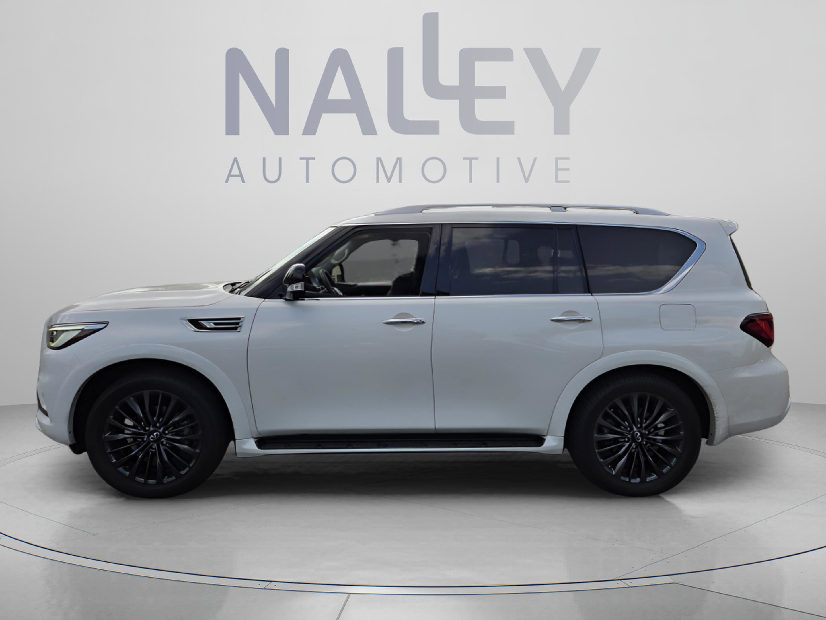 2023 INFINITI Qx80 Premium Select