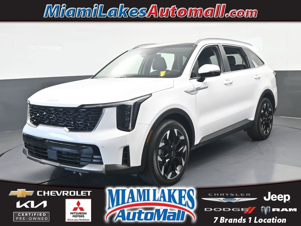 Used 2025 Kia Sorento EX w/ Panoramic Sunroof Package