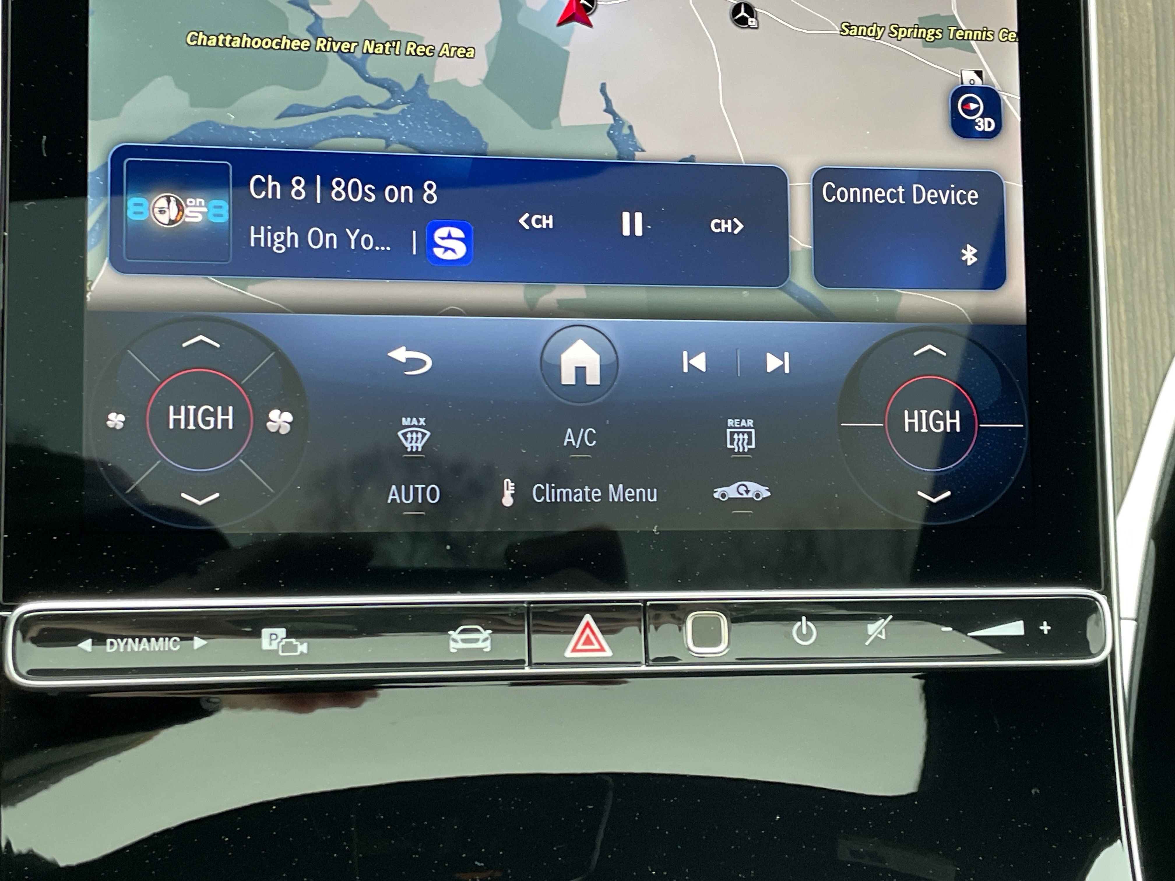 2025 Mercedes-Benz GLC 300