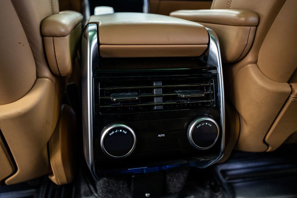 2024 Land Rover Range Rover Long Wheelbase Autobiography