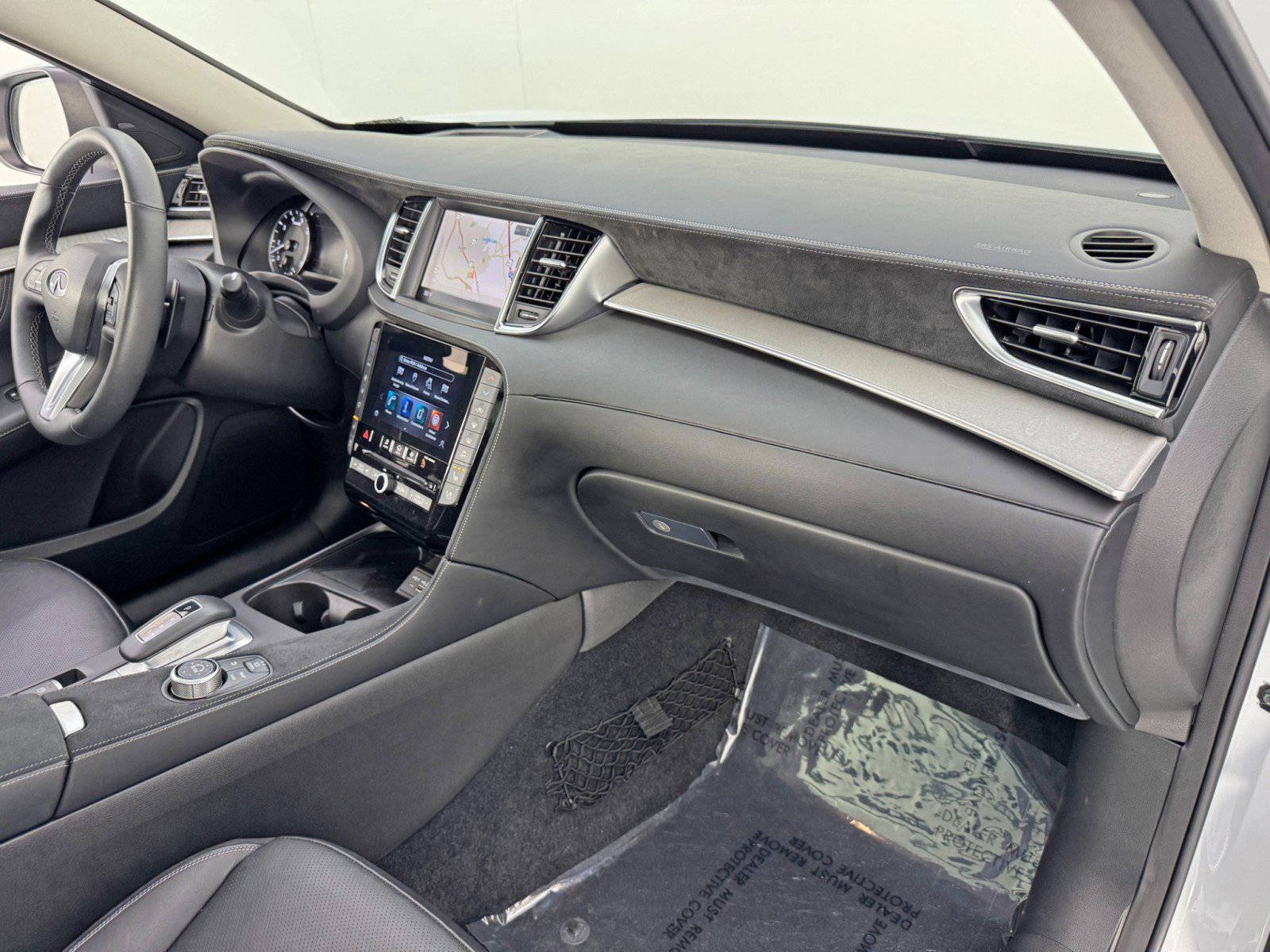 2023 INFINITI Qx50 Sensory