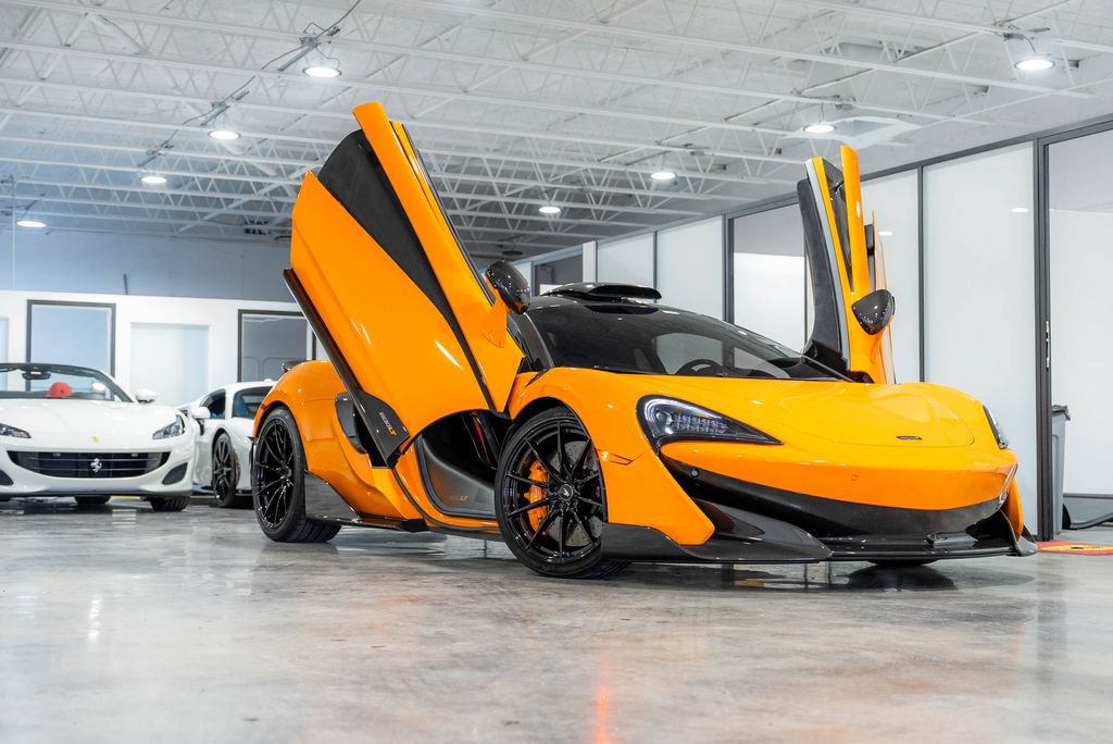 Used 2019 McLaren 600LT photo 6