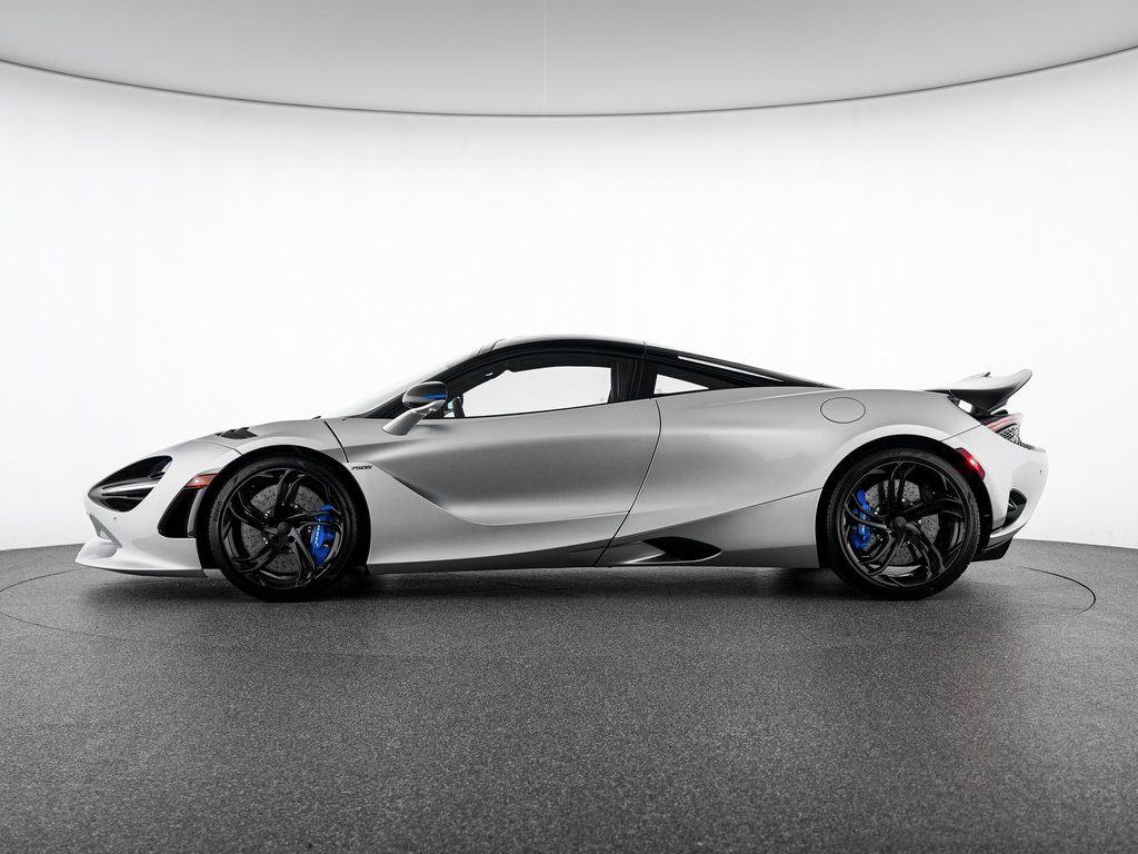 New 2027 McLaren 750S 4