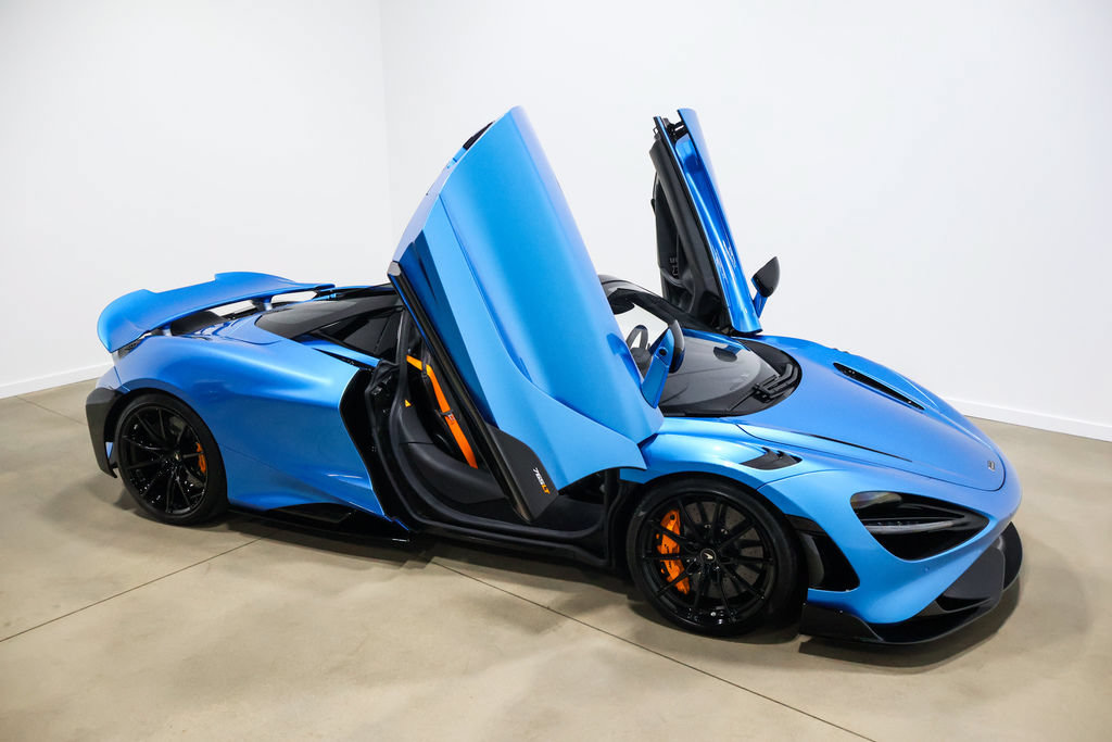 Used 2022 McLaren 765LT photo 77
