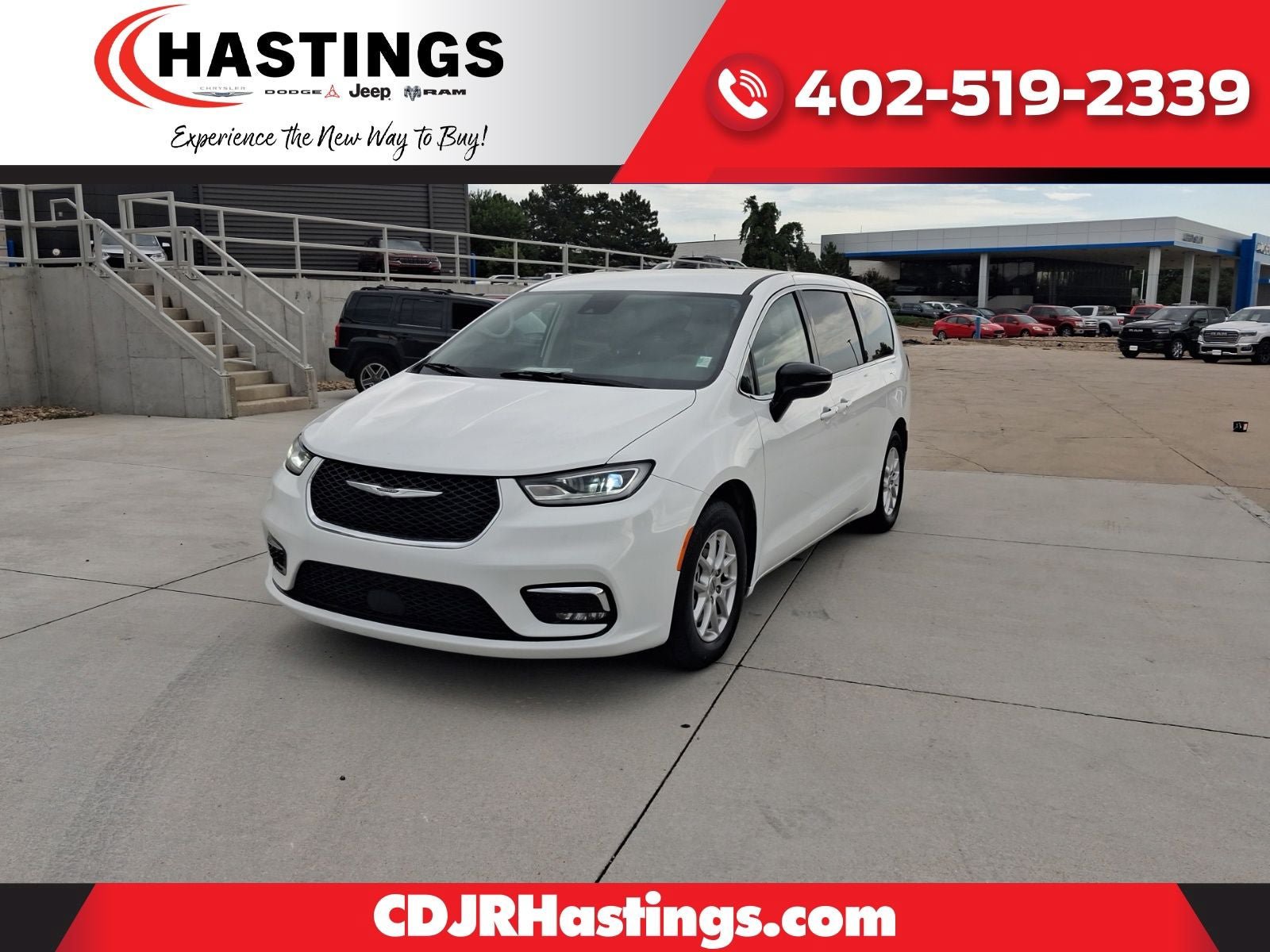 Used 2024 Chrysler Pacifica Touring-L