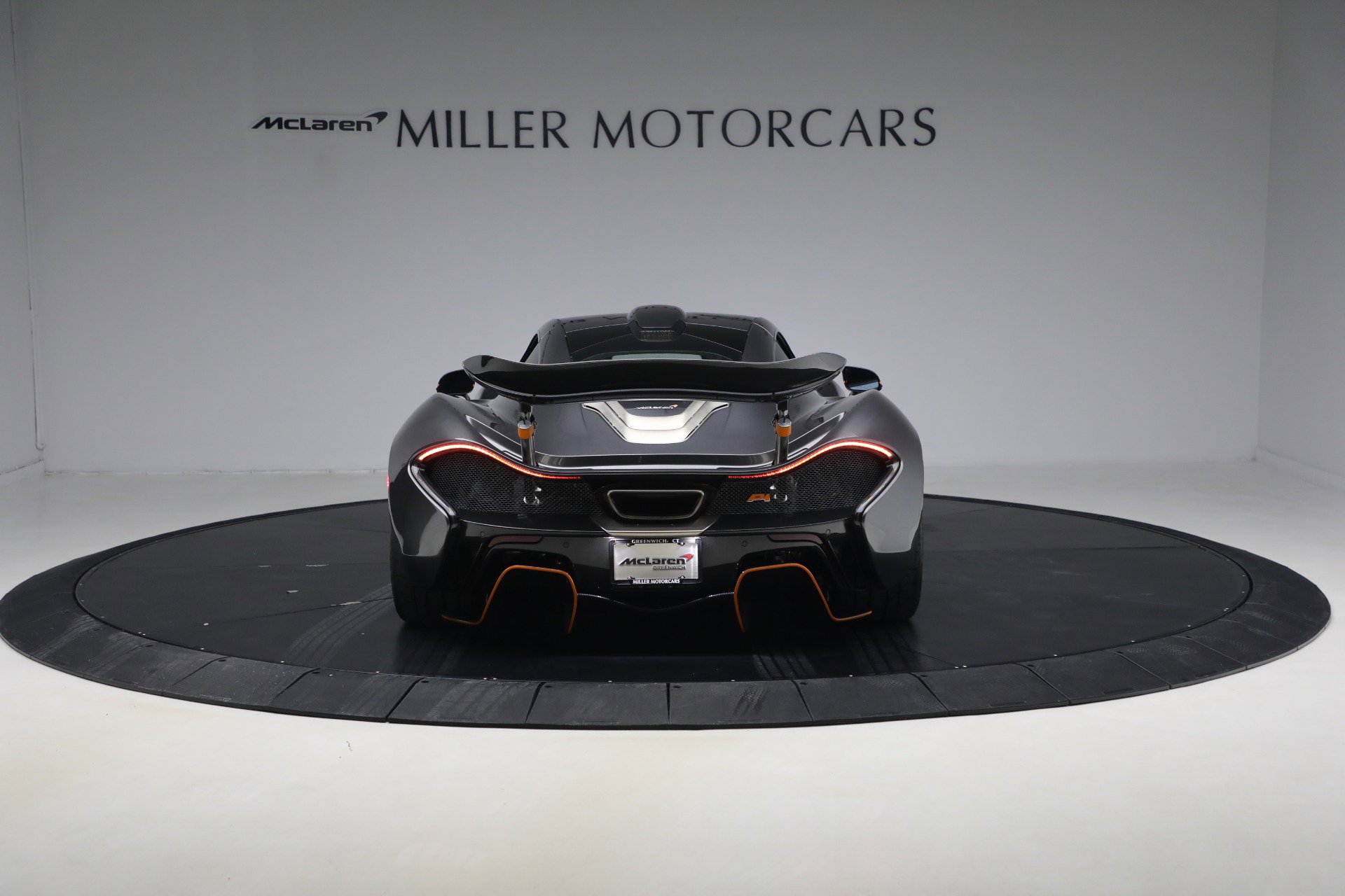 Used 2014 McLaren P1 photo 6