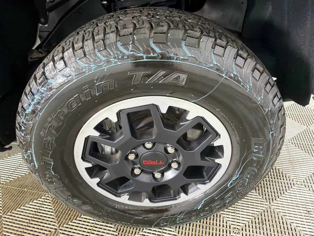 2025 Toyota Tacoma TRD Off-Road