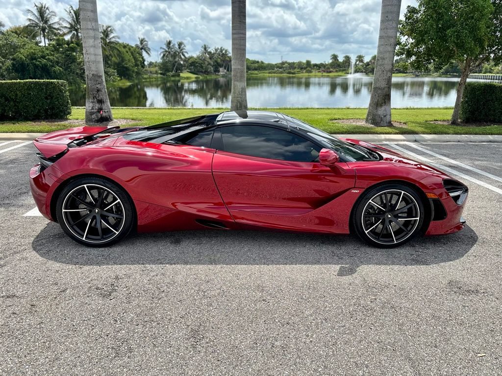 Used 2022 McLaren 720S Luxury photo 8