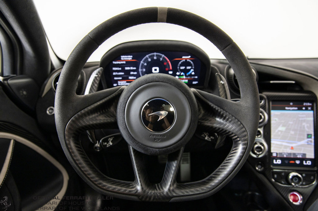 Used 2022 McLaren 765LT photo 11