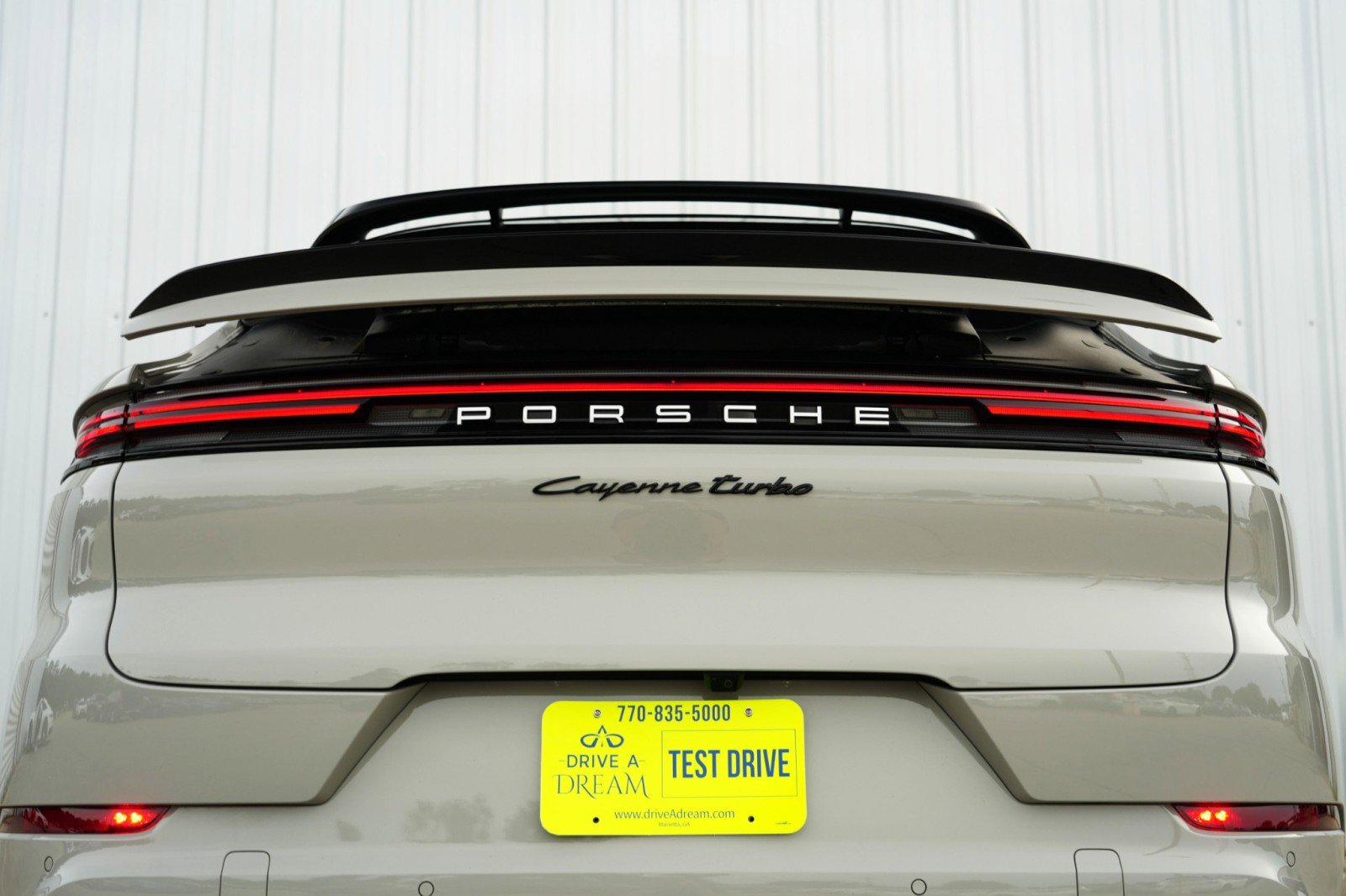 2024 Porsche Cayenne Turbo