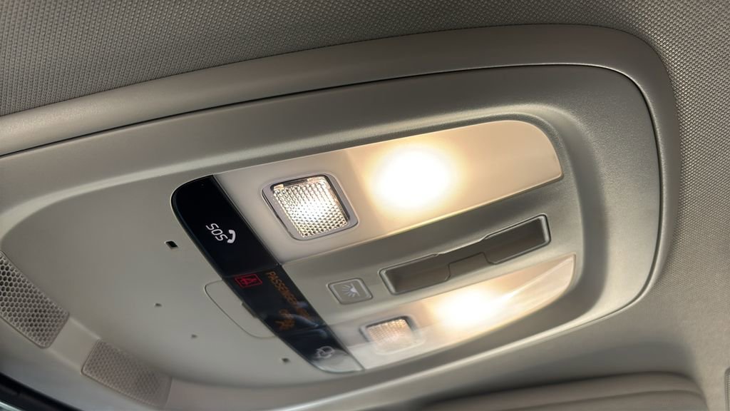 2023 Volvo Xc90 B5 Core