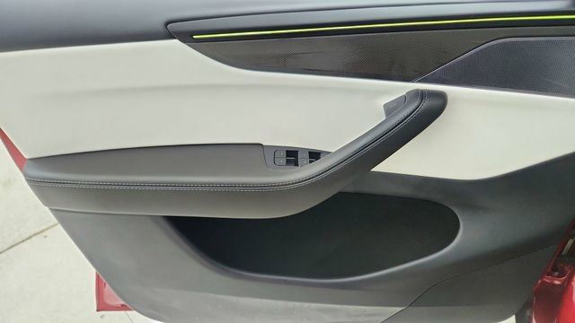 2026 Tesla Model Y Performance