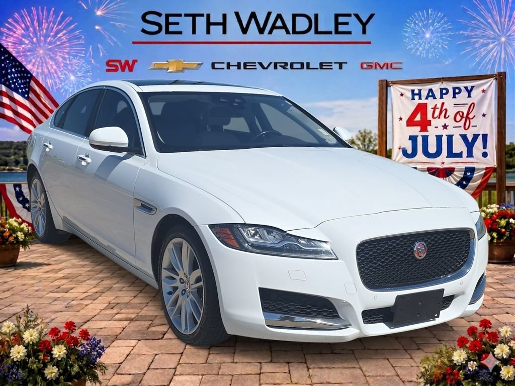 Used 2017 Jaguar XF Prestige