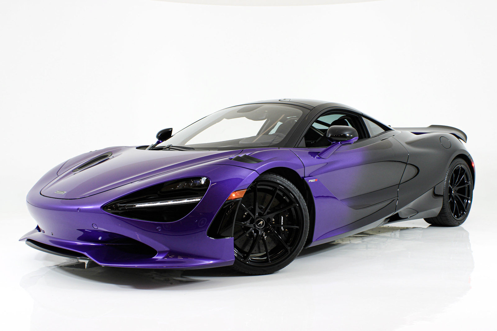 Used 2024 McLaren 750S photo 66
