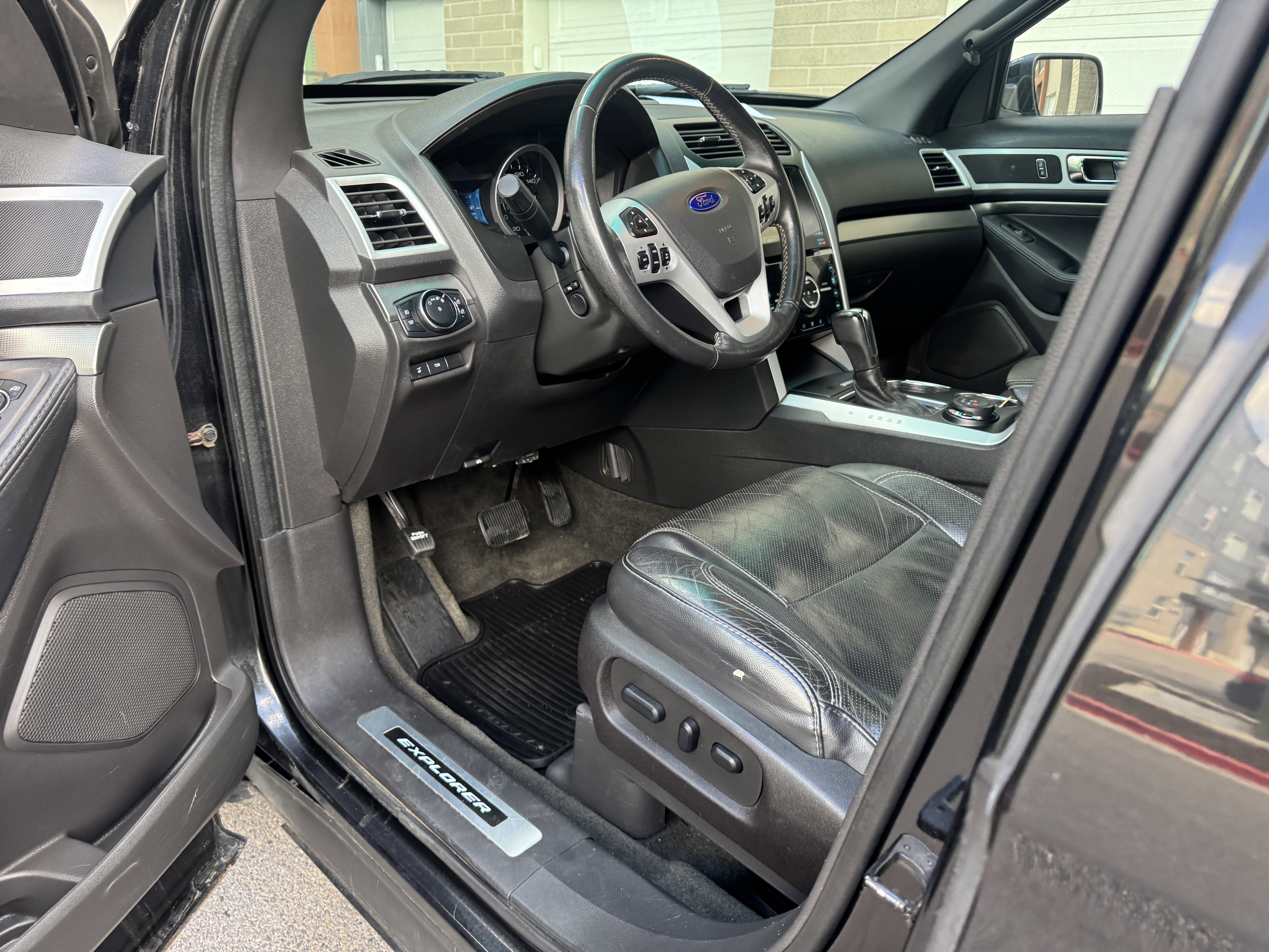 2014 Ford Explorer Sport