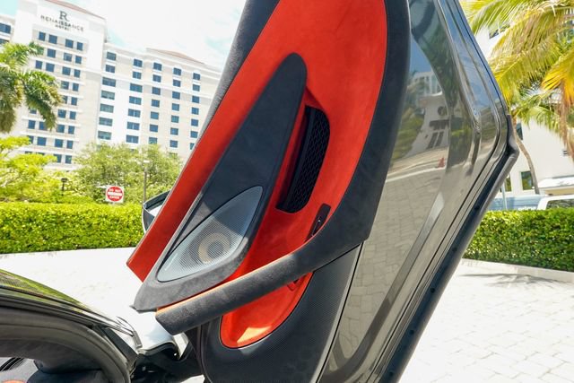 Used 2019 McLaren 600LT photo 90
