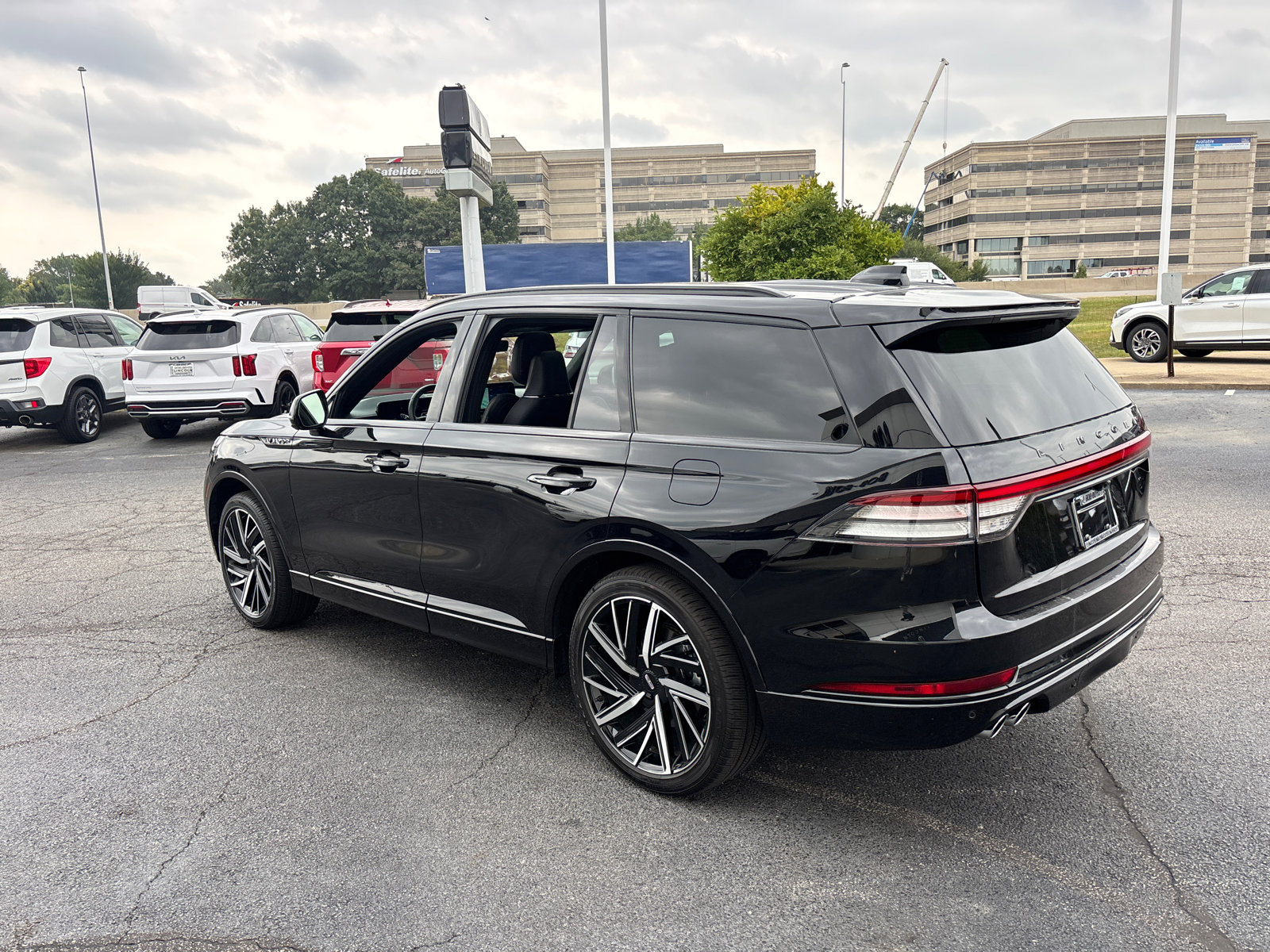 2025 Lincoln Aviator Black Label