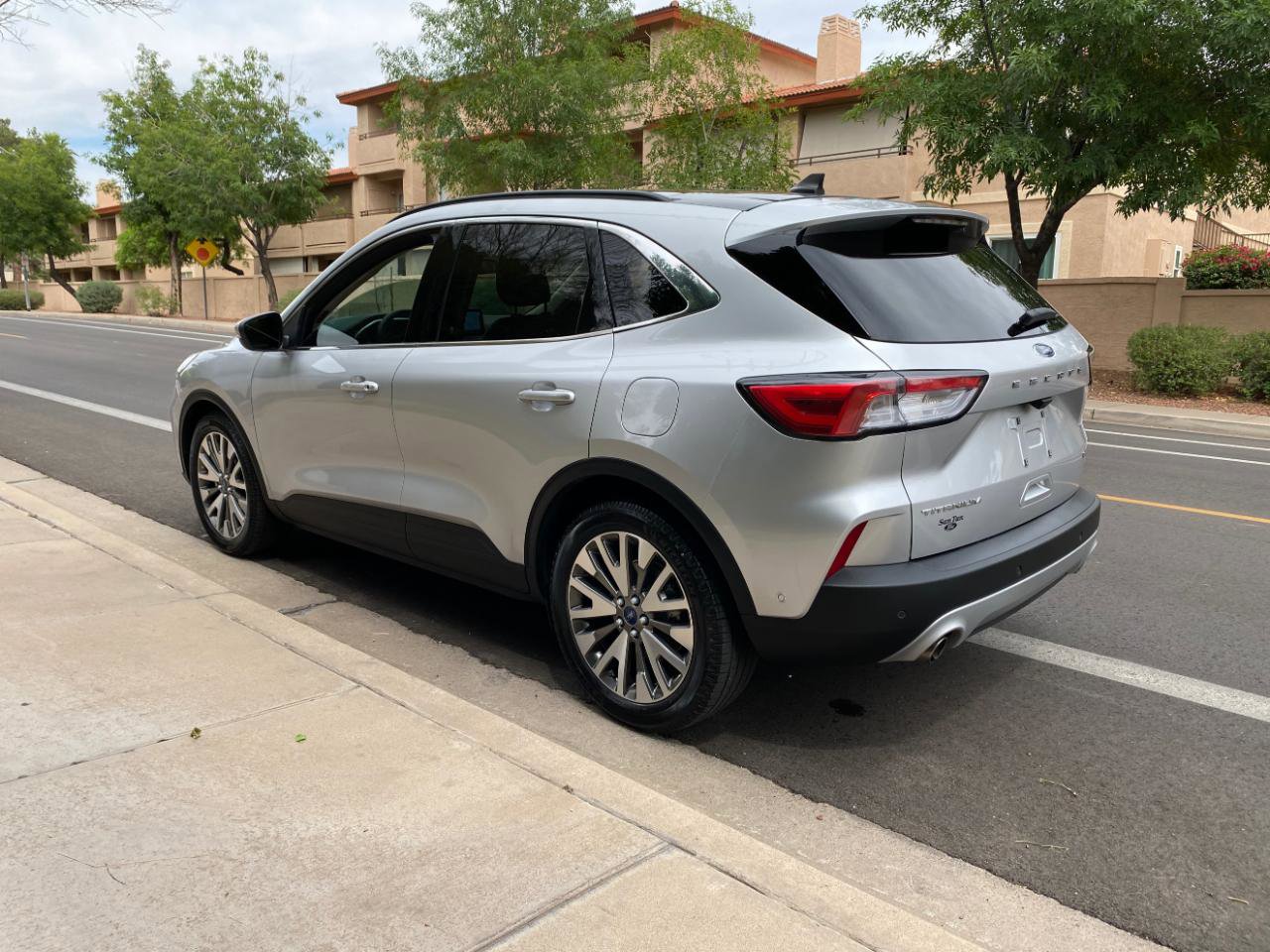 2020 Ford Escape Titanium