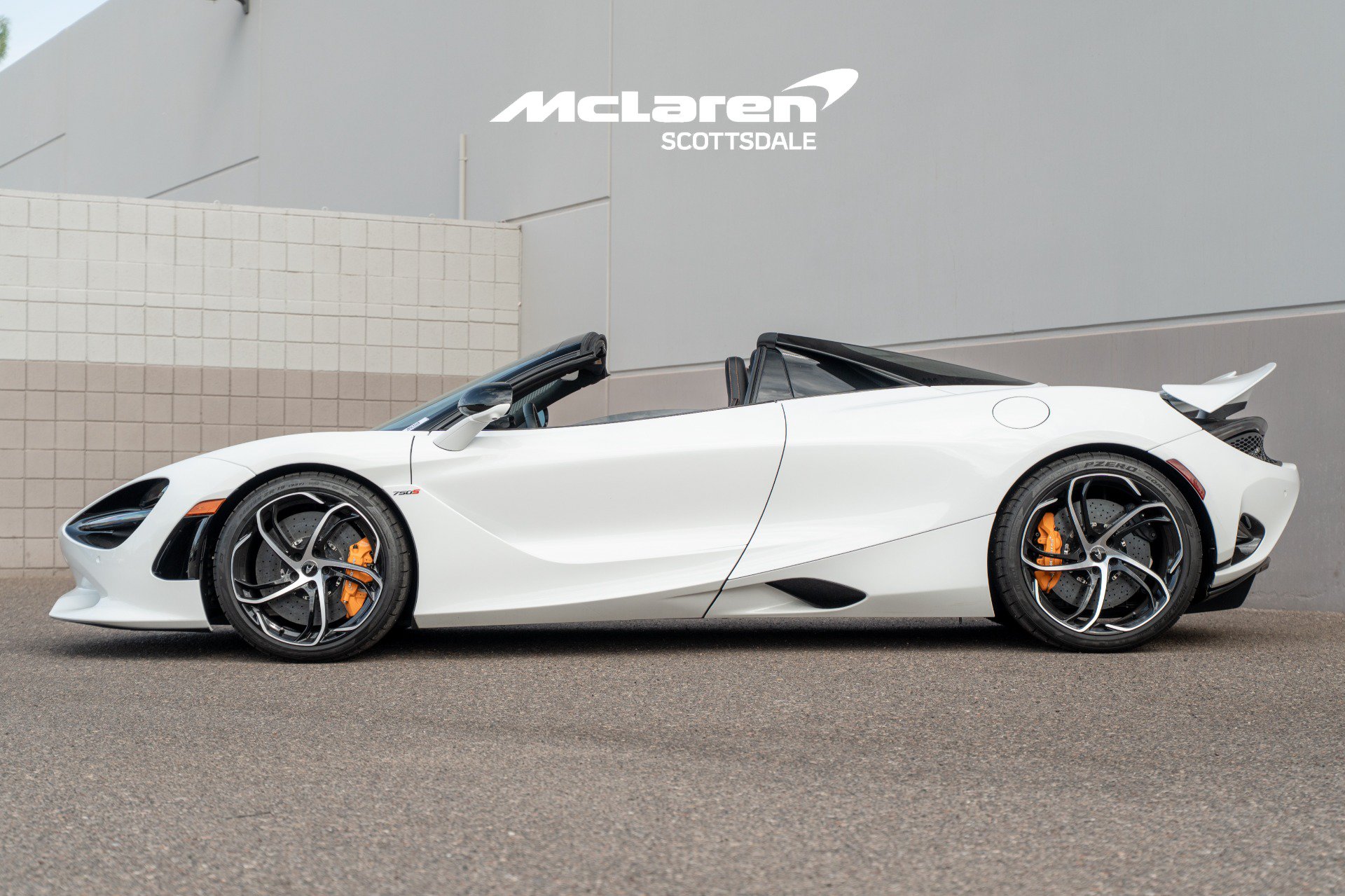 Used 2026 McLaren 750S Spider 4