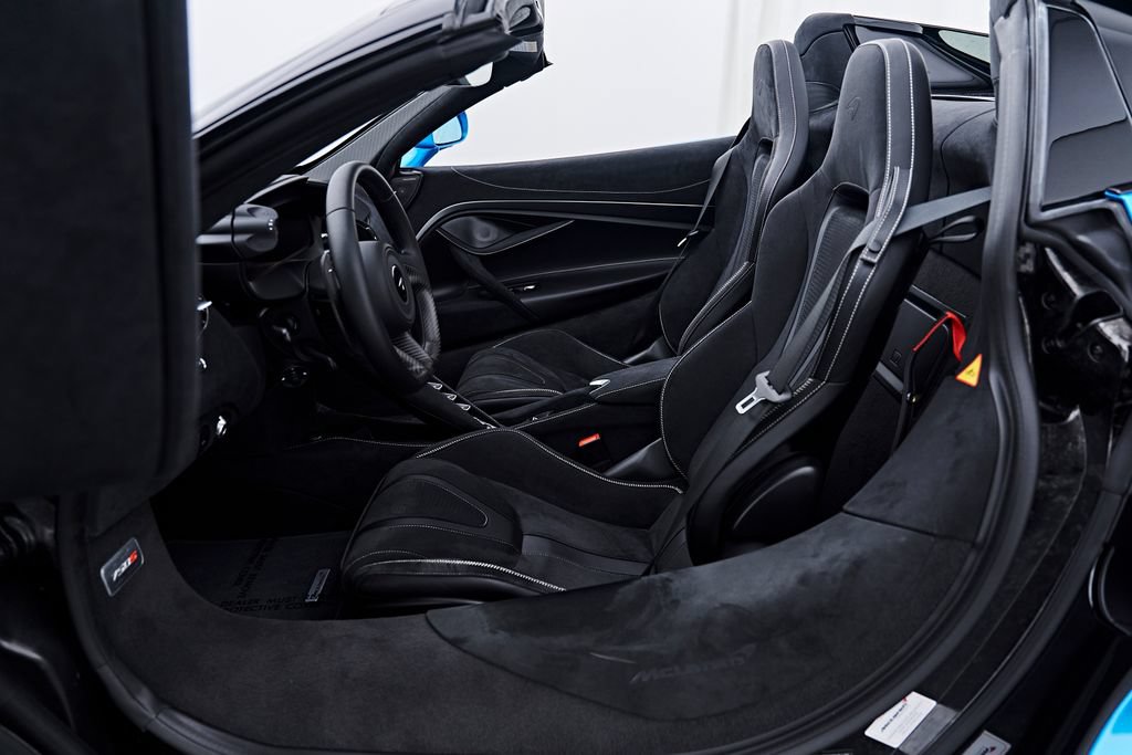 Used 2025 McLaren 750S Spider photo 51