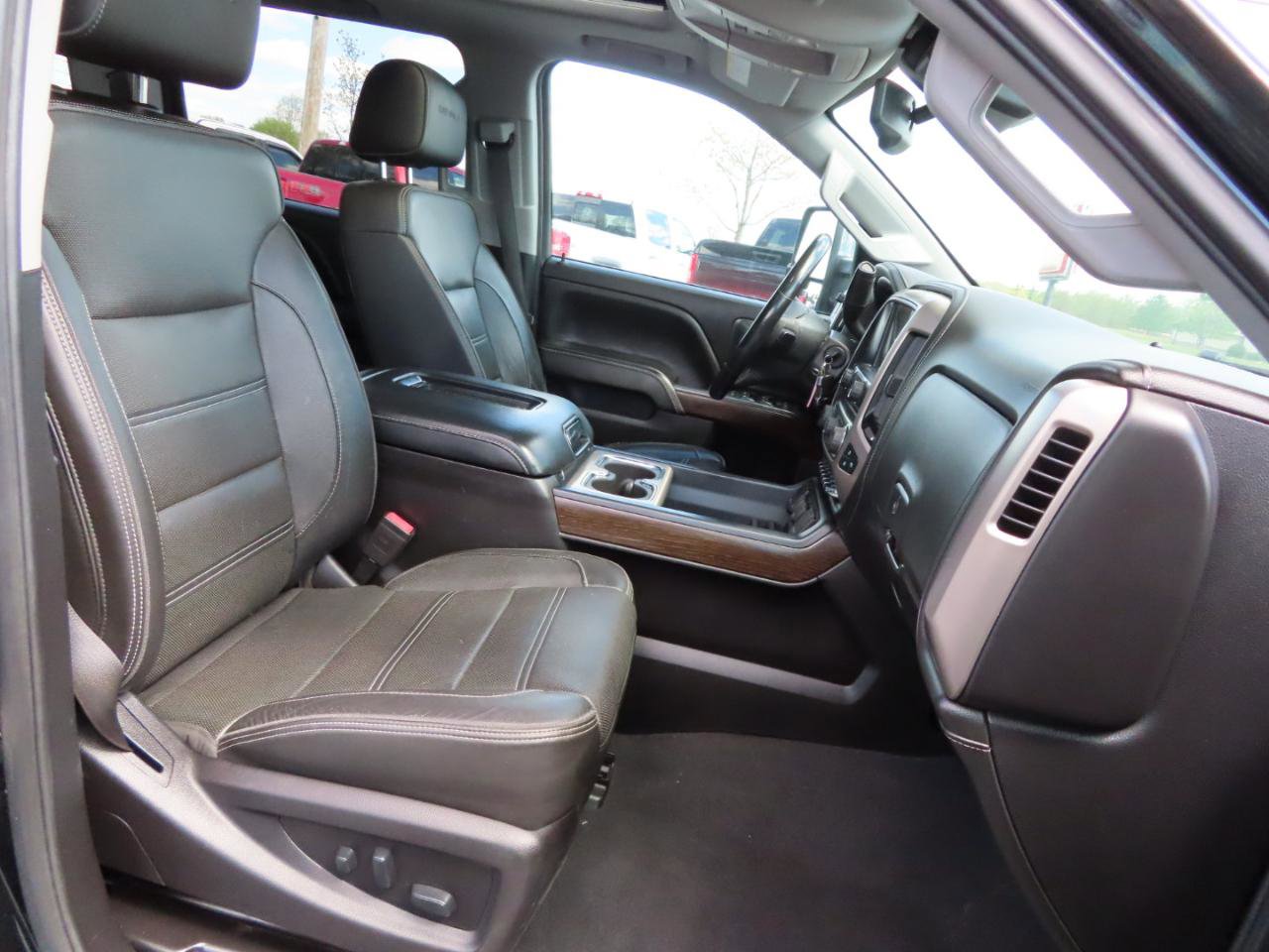 2019 GMC Sierra 3500 Denali