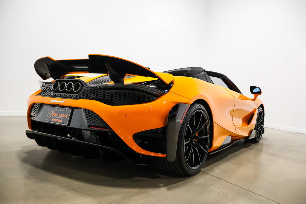 Used 2022 McLaren 765LT photo 89