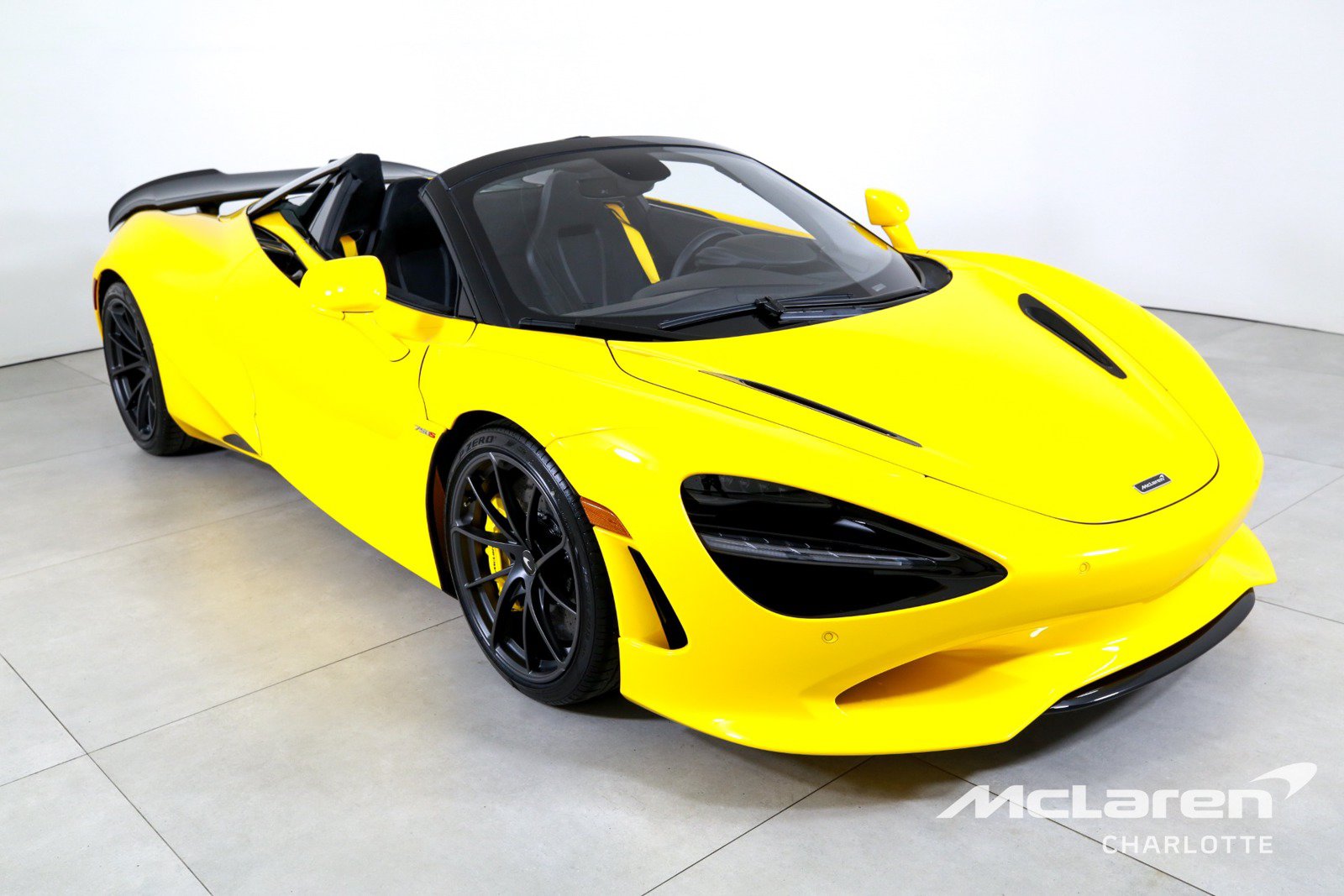 New 2026 McLaren 750S Spider 4