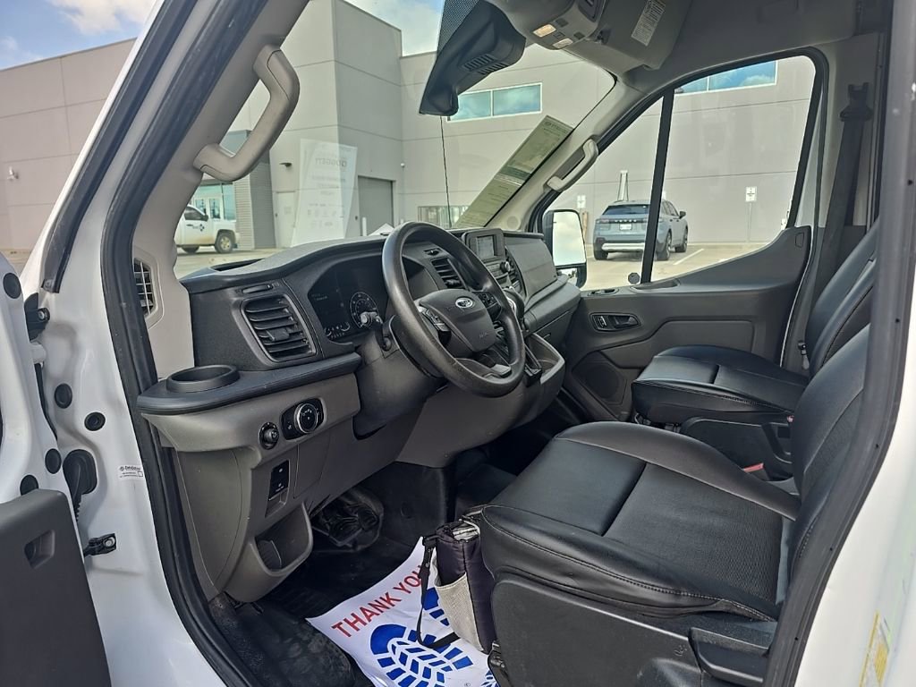 2023 Ford Transit 250 Medium Roof