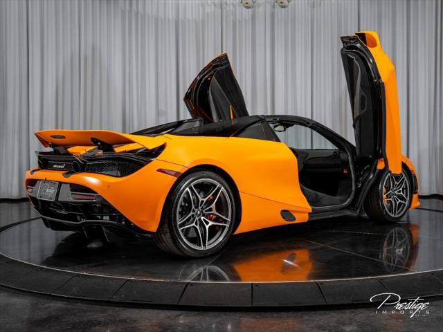 Used 2020 McLaren 720S Performance photo 28