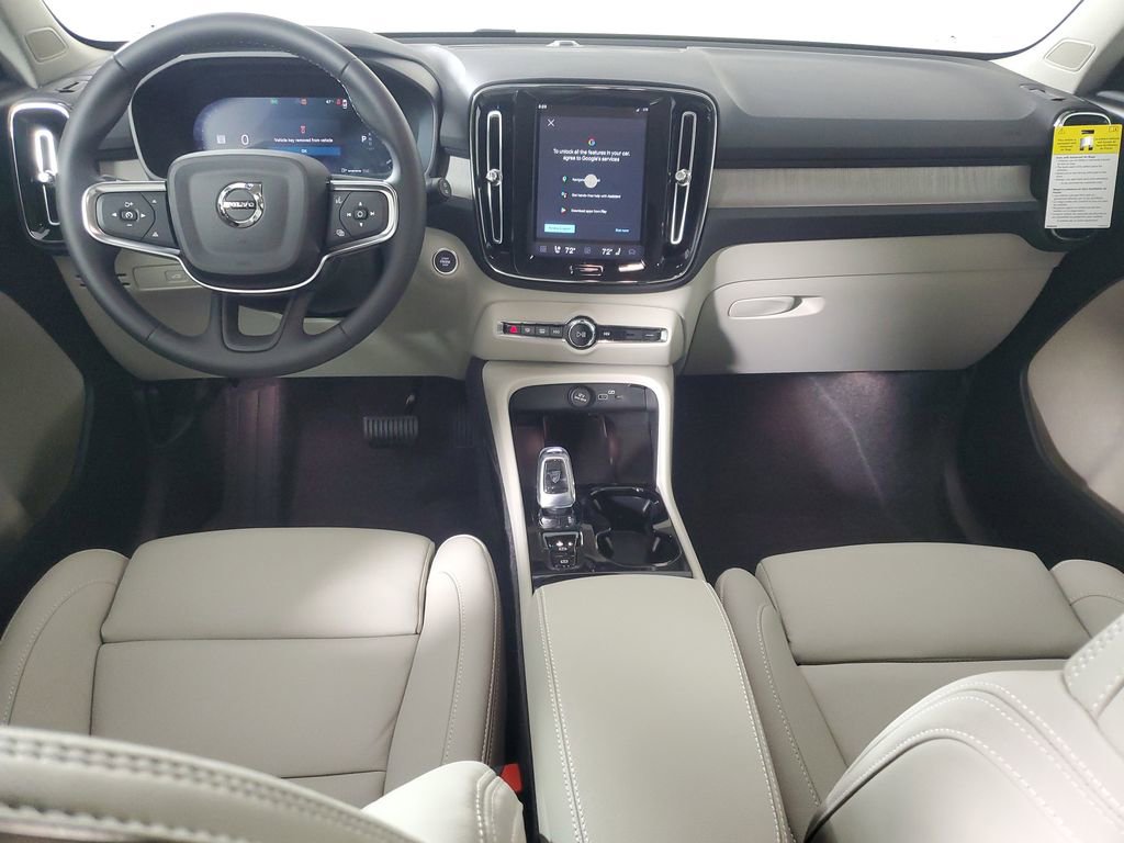 2026 Volvo Xc40 B5 Plus