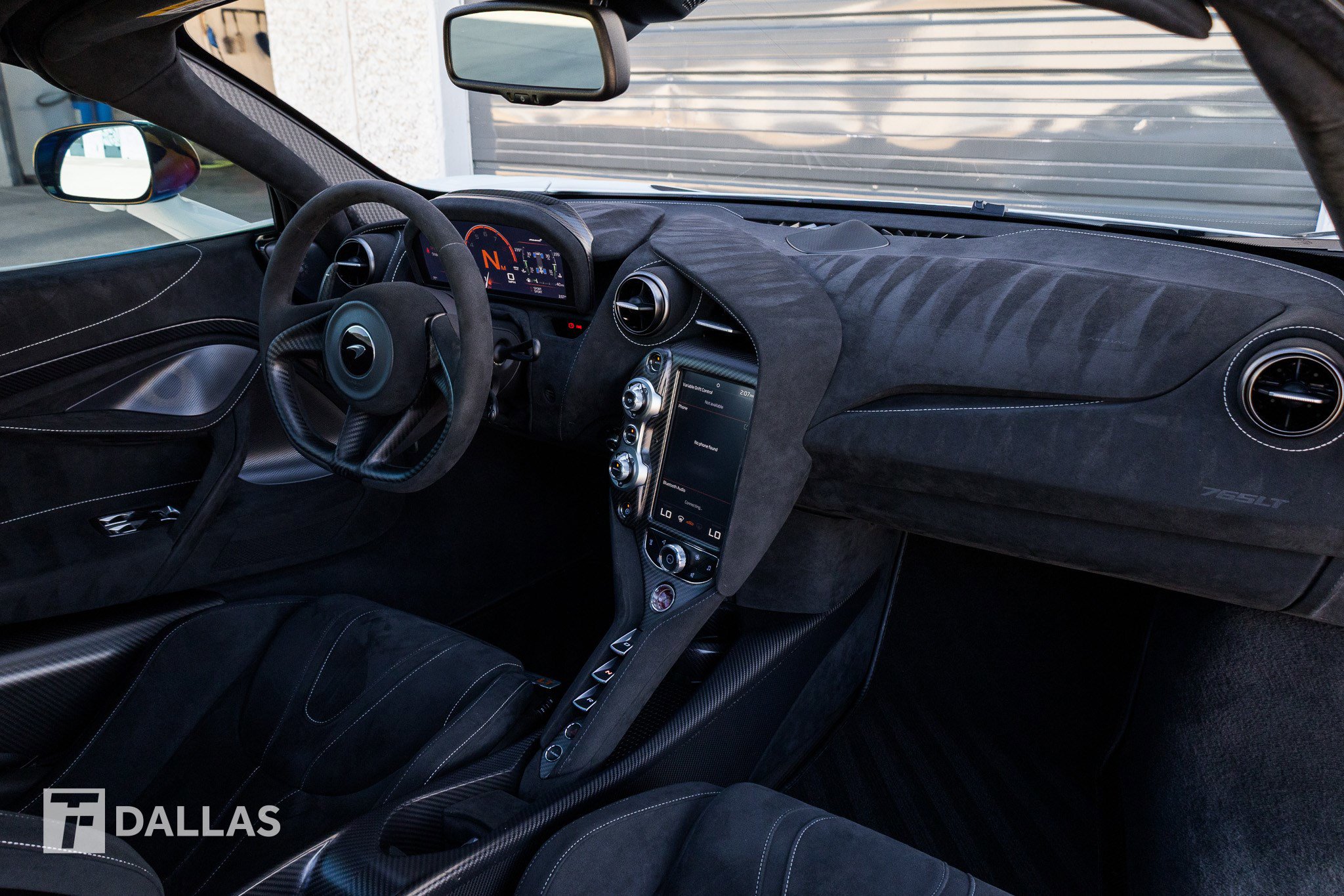 Used 2021 McLaren 765LT photo 38