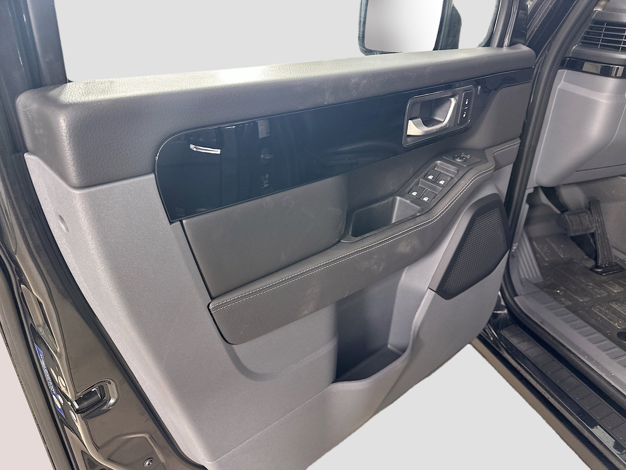 2026 INEOS Grenadier