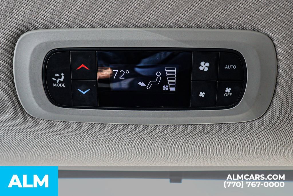 2024 Chrysler Pacifica Touring-L