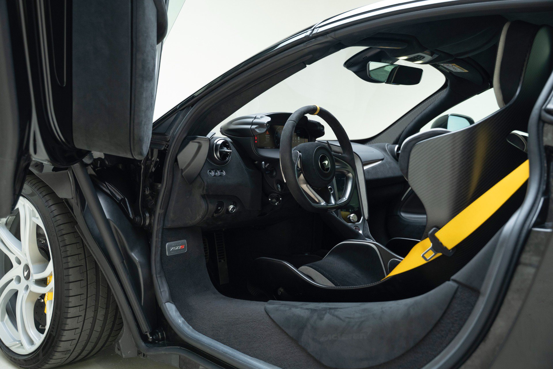 Used 2024 McLaren 750S Spider photo 39