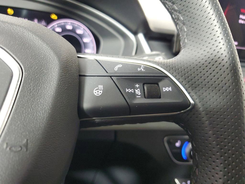 2024 Audi Q5 e Prestige