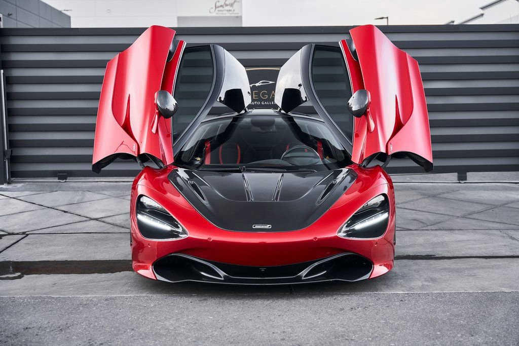 Used 2021 McLaren 720S Performance photo 27