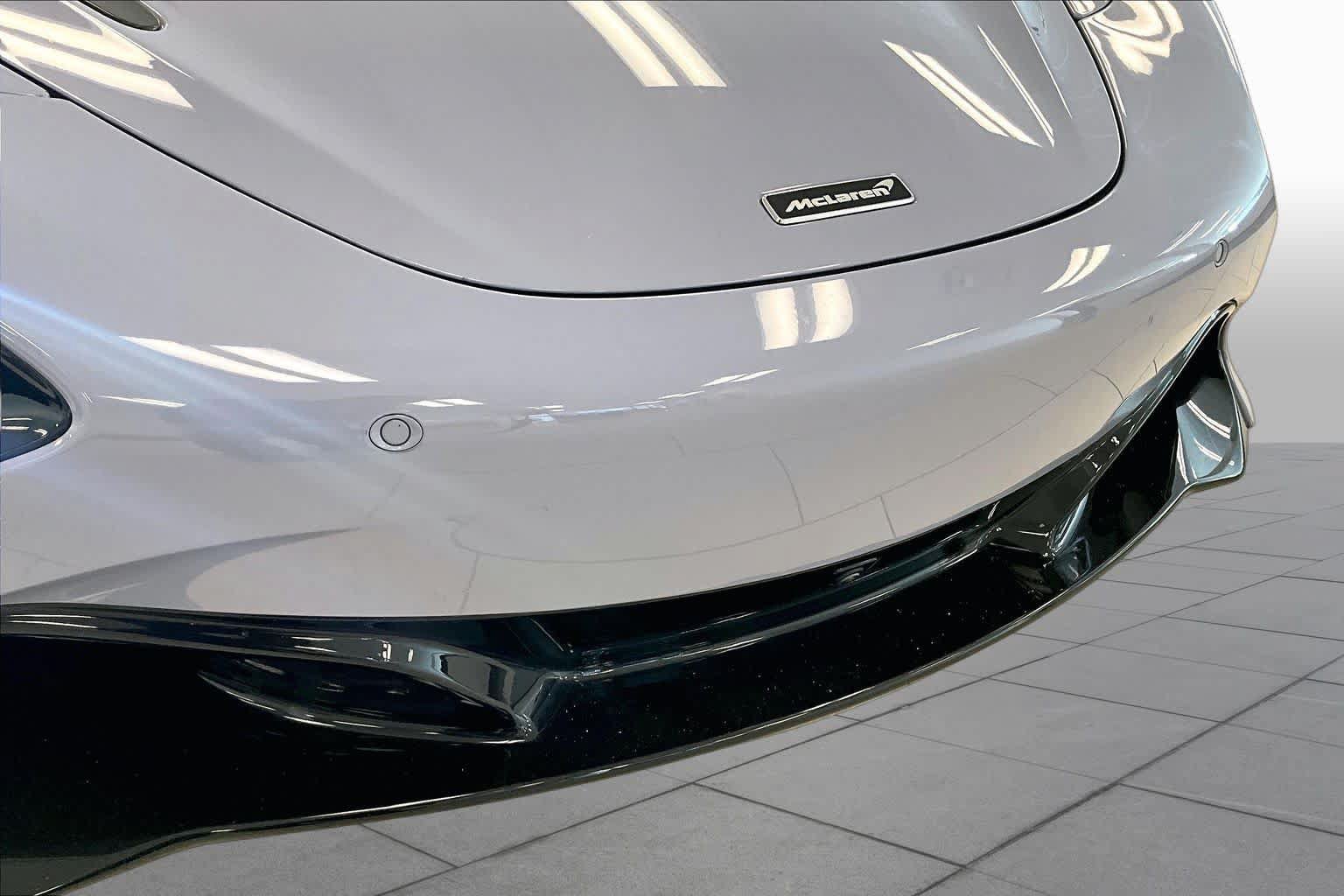 Used 2021 McLaren 720S Performance photo 25