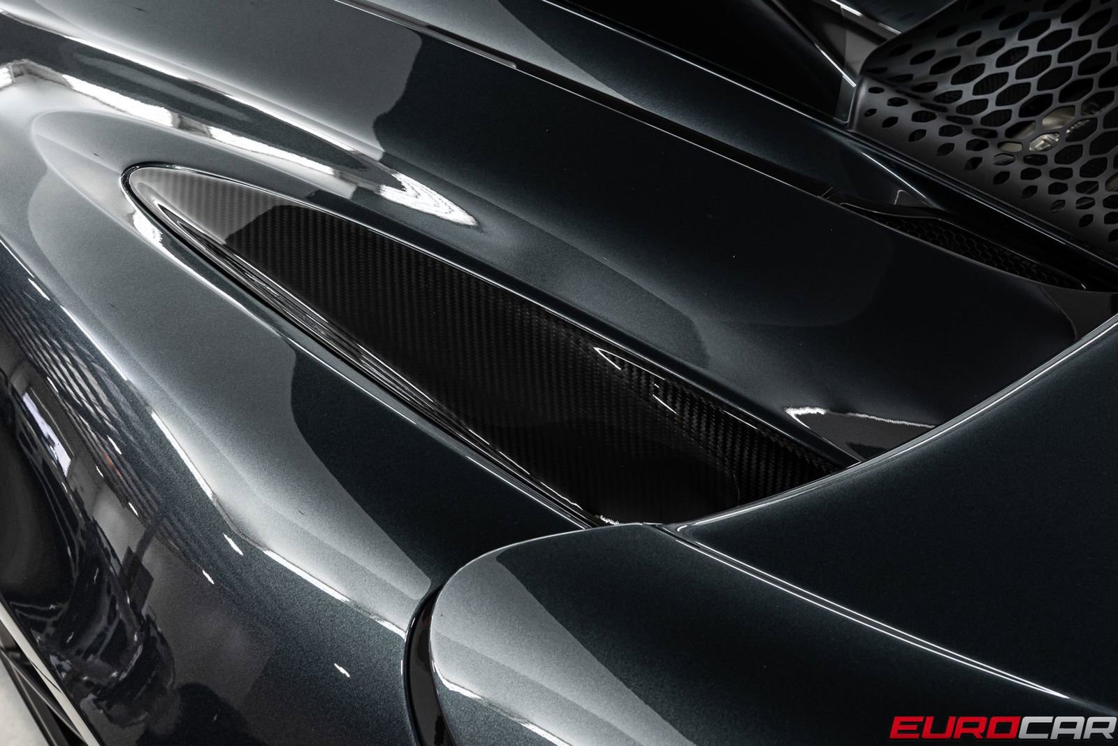 Used 2021 McLaren 765LT photo 27