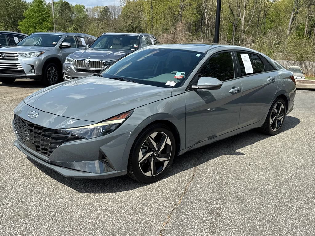 2022 Hyundai Elantra SEL