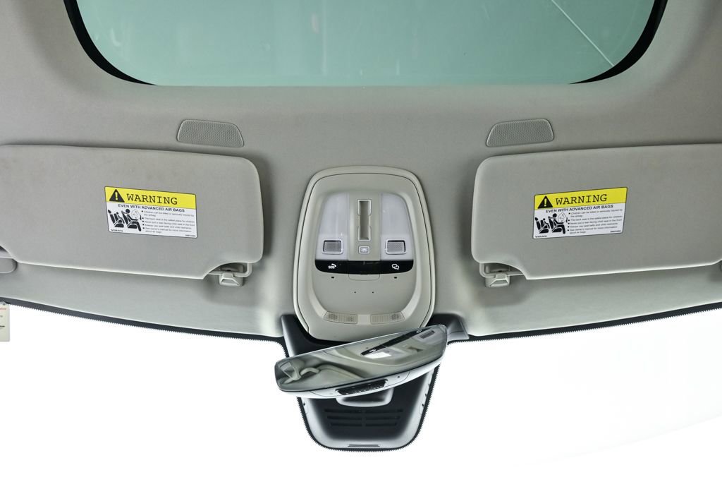 2023 Volvo Xc90 B5 Plus