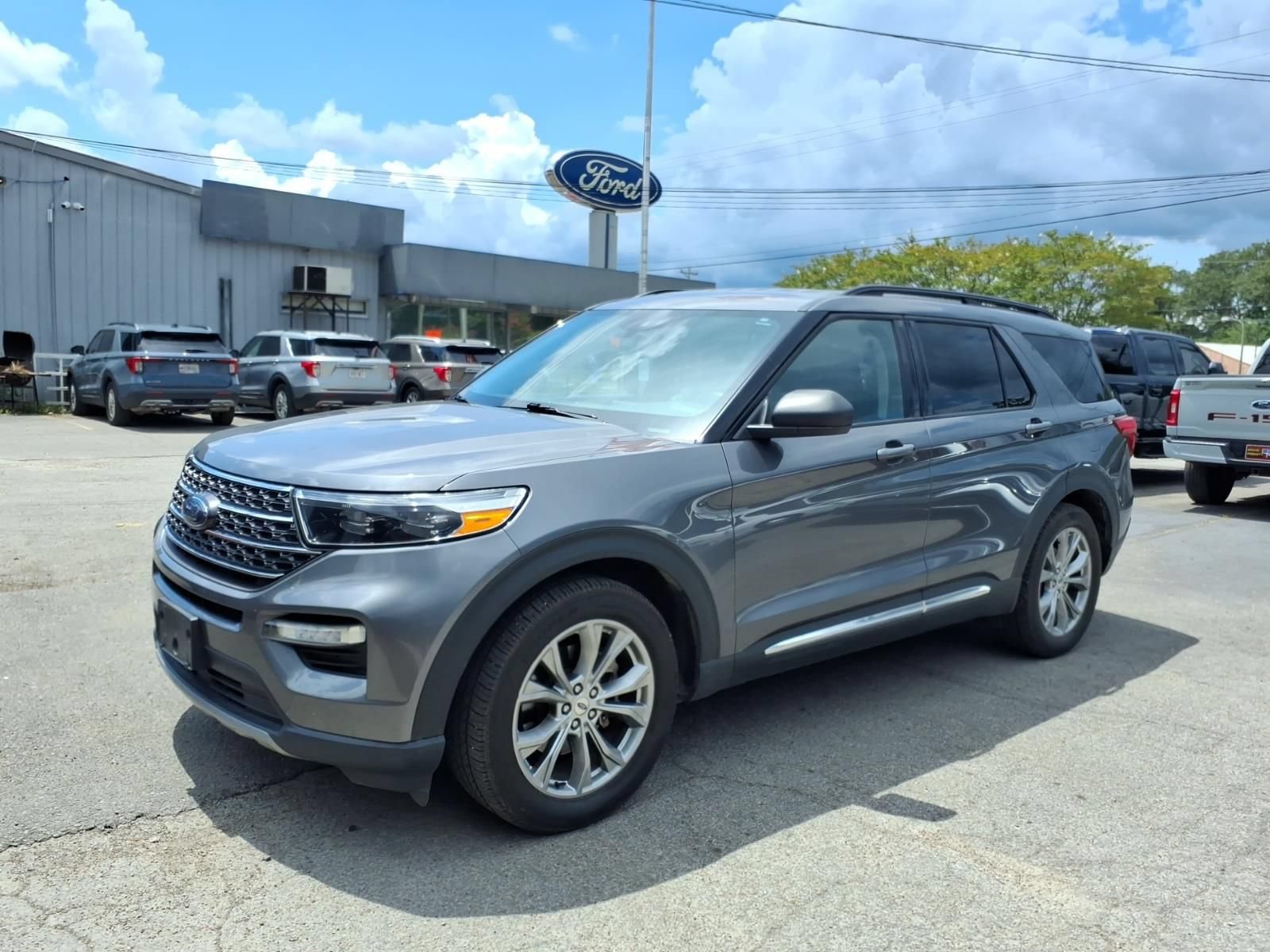 Used 2022 Ford Explorer XLT w/ Equipment Group 202A