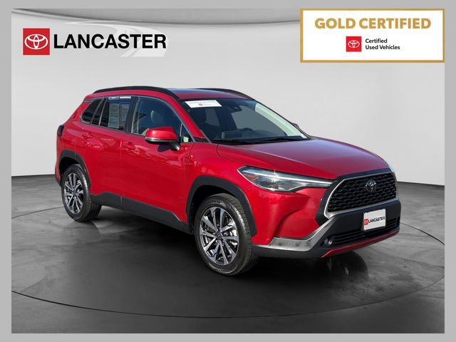 Used 2022 Toyota Corolla Cross XLE w/ Convenience Package