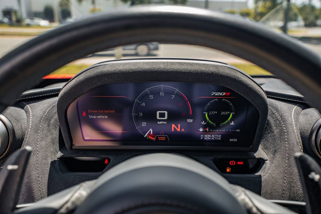 Used 2021 McLaren 720S Performance photo 25