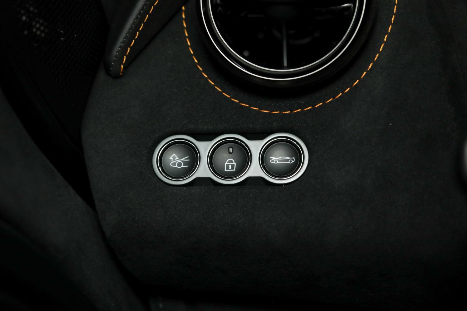 Used 2026 McLaren 750S Spider photo 50