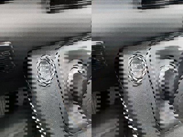 2025 Land Rover Defender 110 S