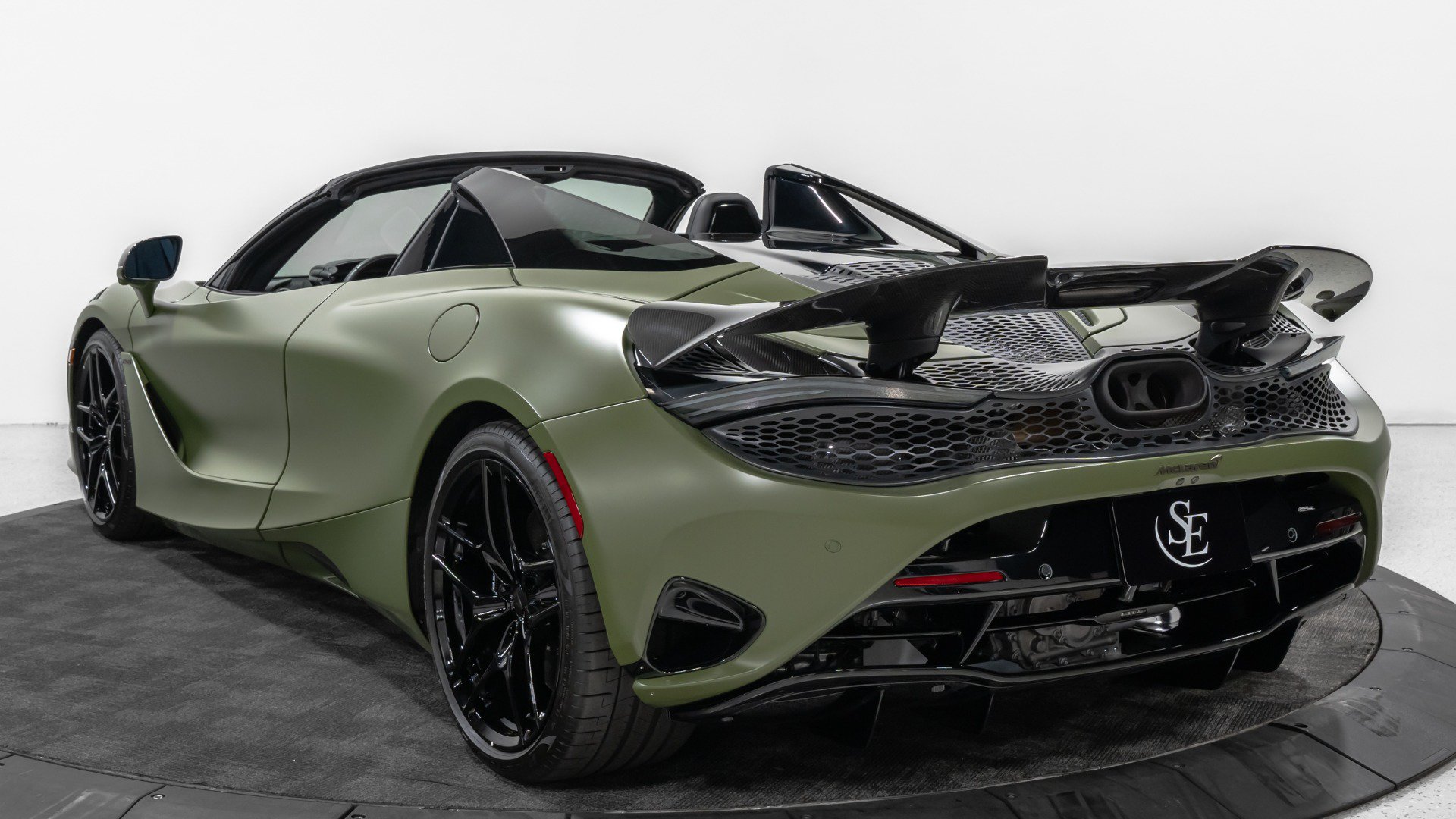 Used 2026 McLaren 750S Spider photo 7