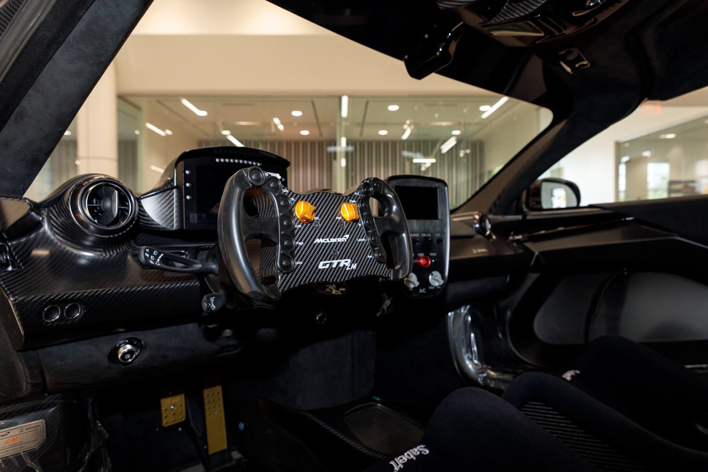 Used 2020 McLaren Senna photo 71