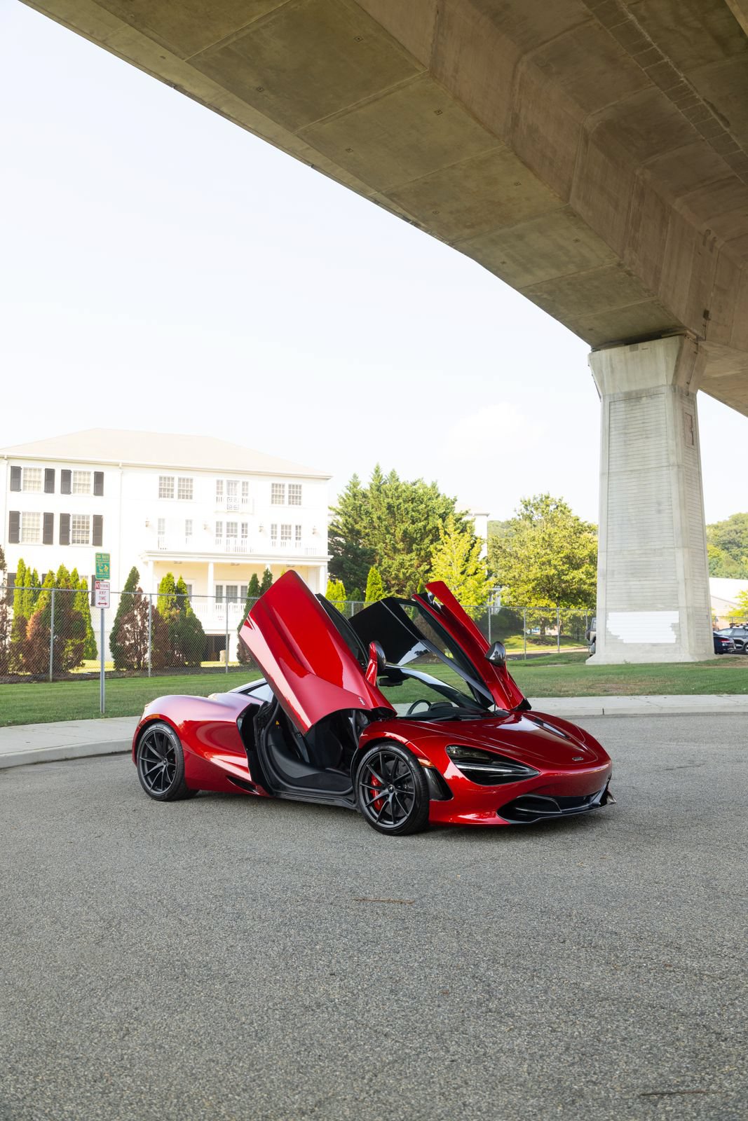 Used 2021 McLaren 720S Performance photo 38