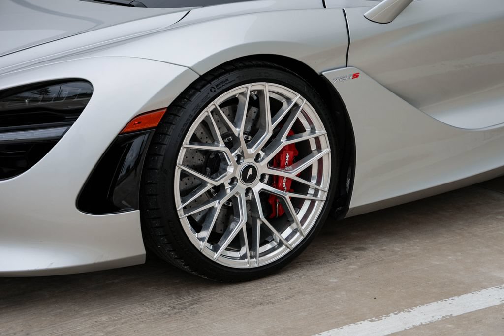 Used 2020 McLaren 720S Performance photo 6